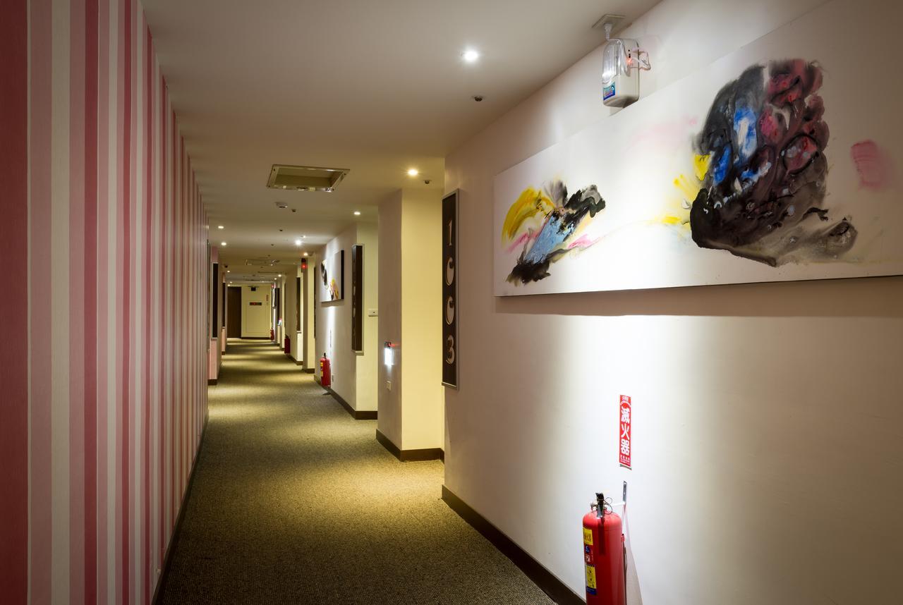 Wemeet Hotel Pingtung Eksteriør bilde