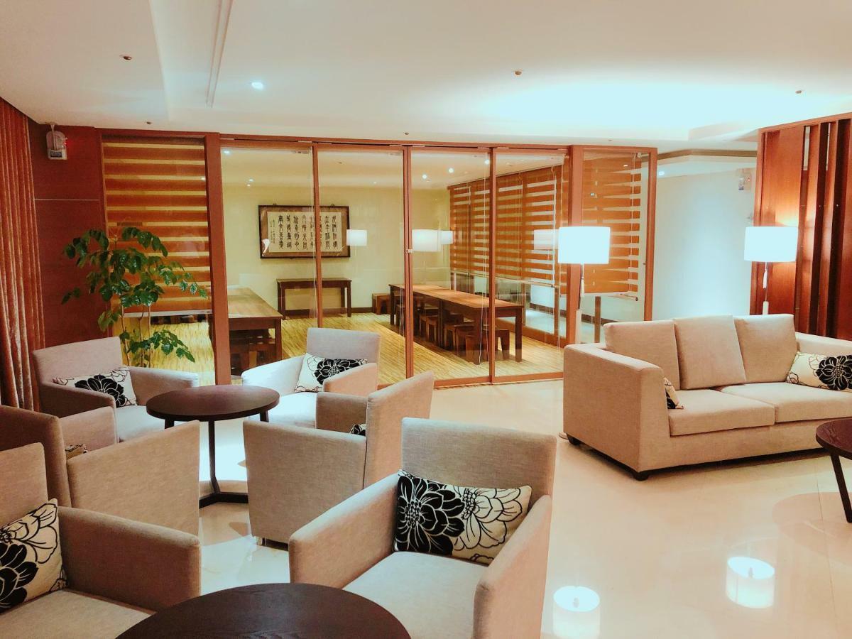 Wemeet Hotel Pingtung Eksteriør bilde