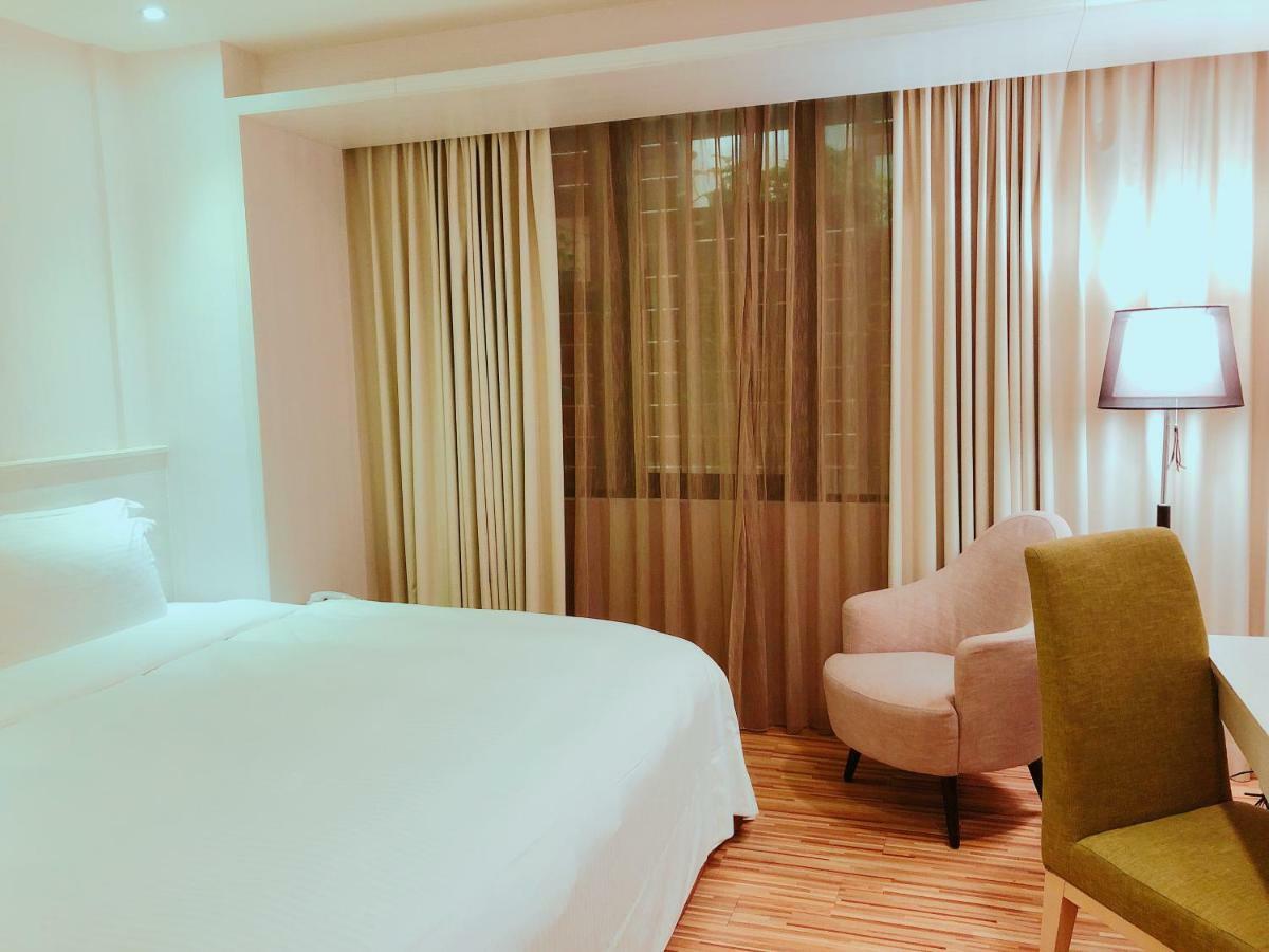 Wemeet Hotel Pingtung Eksteriør bilde